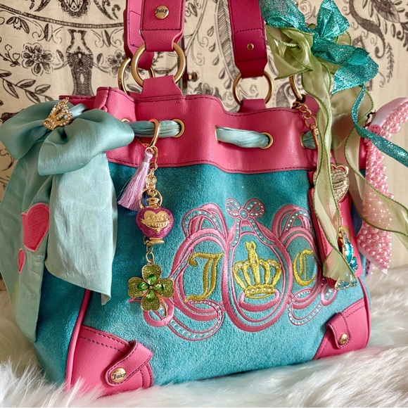 Juicy Couture Pink and Teal Shoulder Bag - Picture 9 of 9